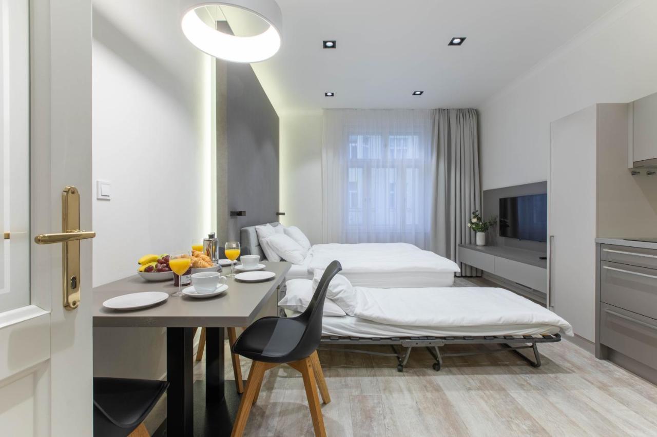 Lampi Aparthotel براغ المظهر الخارجي الصورة