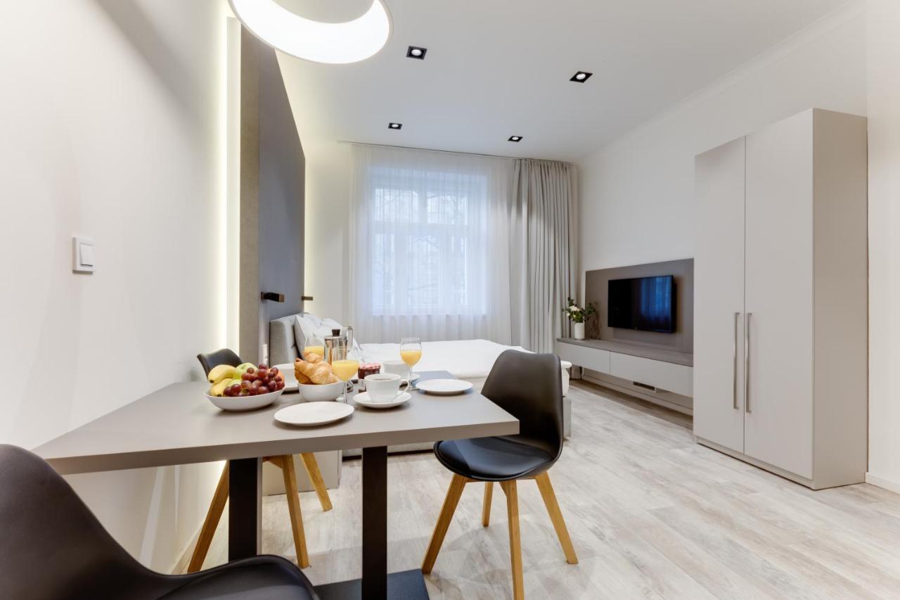 Lampi Aparthotel براغ المظهر الخارجي الصورة