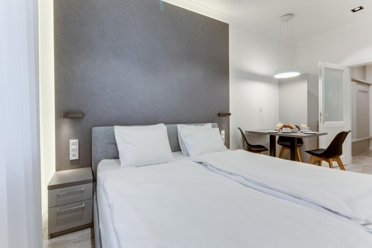 Lampi Aparthotel براغ المظهر الخارجي الصورة