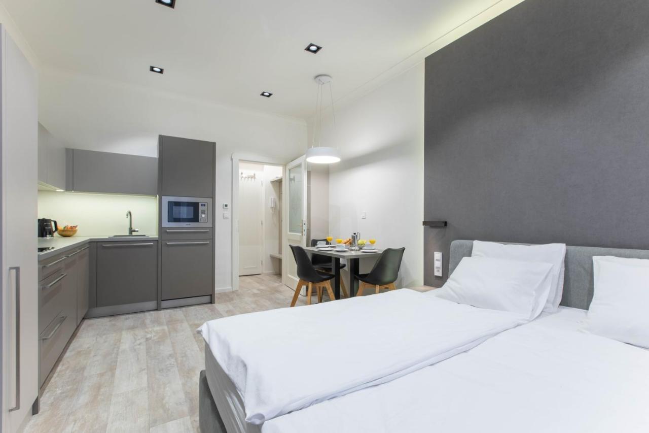 Lampi Aparthotel براغ المظهر الخارجي الصورة