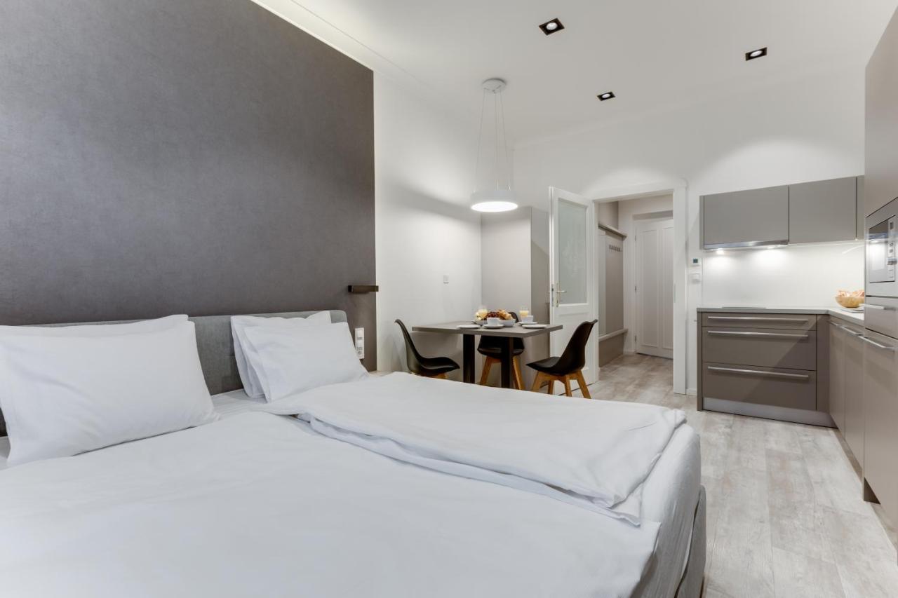 Lampi Aparthotel براغ المظهر الخارجي الصورة