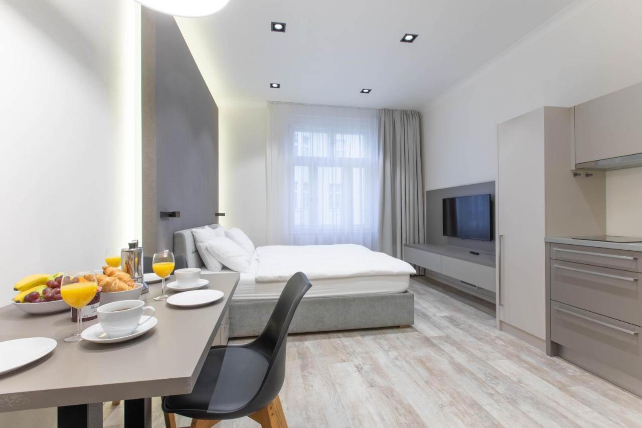 Lampi Aparthotel براغ المظهر الخارجي الصورة