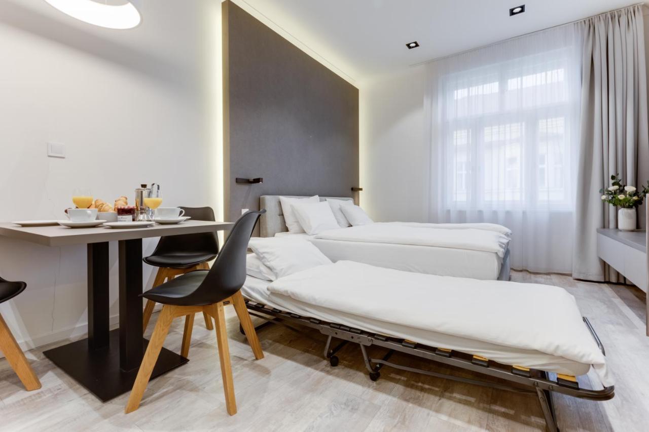 Lampi Aparthotel براغ المظهر الخارجي الصورة