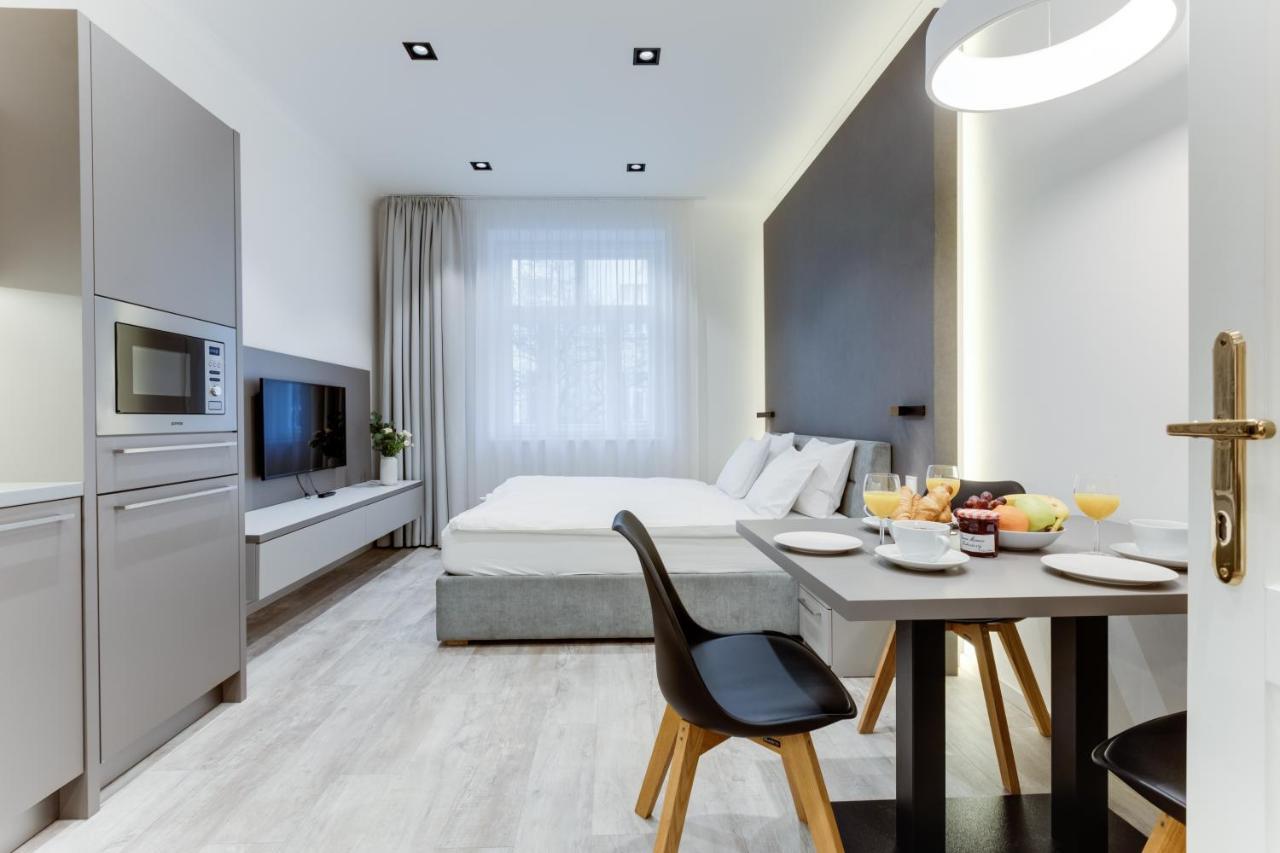 Lampi Aparthotel براغ المظهر الخارجي الصورة