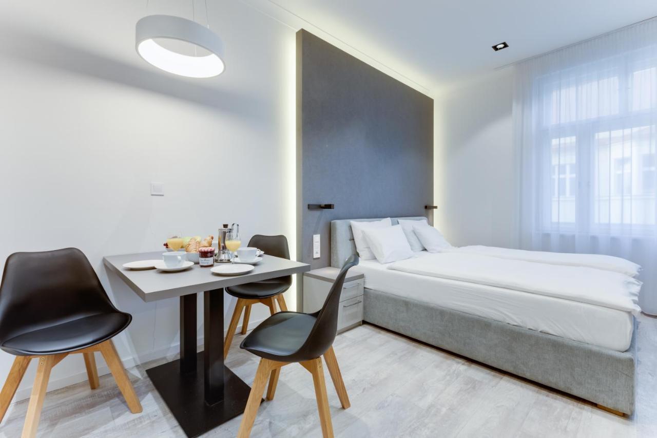 Lampi Aparthotel براغ المظهر الخارجي الصورة