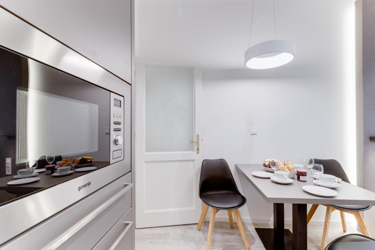 Lampi Aparthotel براغ المظهر الخارجي الصورة