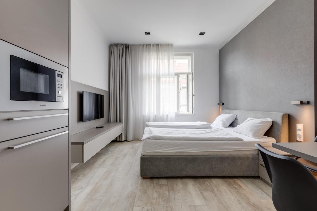 Lampi Aparthotel براغ المظهر الخارجي الصورة