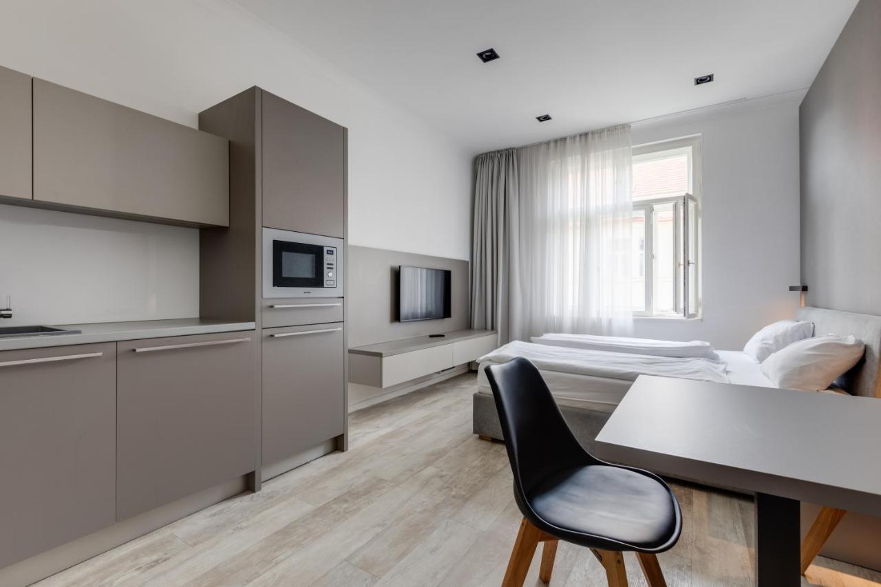 Lampi Aparthotel براغ المظهر الخارجي الصورة